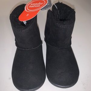 Wonder Nation Cozy Faux Shearling Boot